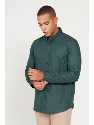 ALTINYILDIZ CLASSICS Erkek Koyu Yeşil Recycle Slim Fit Dar Kesim Gizli Düğmeli Yaka Pamuklu Flanel Oduncu Gömlek