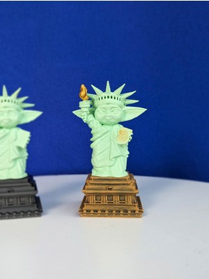 Alvina Atölye Baby Yoda Grogu Özgürlük Heykeli 9 cm