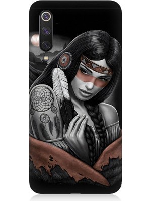Teknomeg Xiaomi Mi 9se Uyumlu Kızılldereli Kız Dreamcatcher Desenli Silikon Kılıf