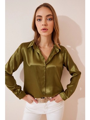 Hazelin Kadın Yağ Yeşili Hafif Dökümlü Saten Yüzeyli Gömlek HZL22W-BD139641