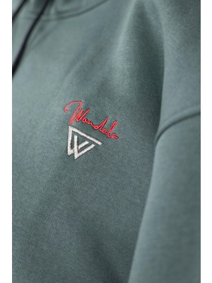 Wondela Sweatshirt