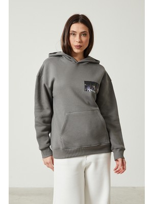 Twenty3 Kadın Kapüşonlu Kanguru Cepli 3 Iplik Şardonlu Kalın Sweatshirt