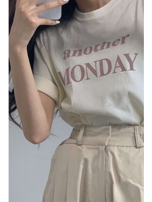 Only Trend Wear Unisex Another Monday Baskılı Oversize Tshirt