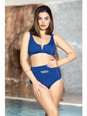 Hazelin Kadın Saks Mavi Parlak Yüzey Aksesuar Detaylı Toparlayıcı Bikini Takım HZL24S-AR1756