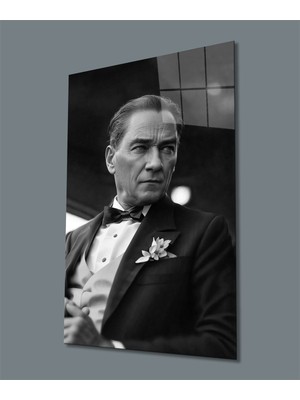 Miraaxx Siyah Beyaz Yapay Zeka Atatürk Cam Tablo, Uv Baskılı ve Temperli, Hediyelik