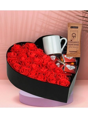 Giftstime Kalp Kutu Tasarımlı New Kalp Kutu Çiçek Çikolata Buketi Kah Fincanı Türk Kahsi
