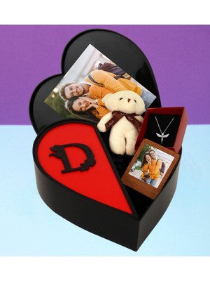 Giftstime Kişiye Özel Baş Harf Tasarımlı Kalp Kutu ve Peluş Ayıcık Anahtarlık Çerceve ve Melek Kolye