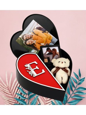 Giftstime Kişiye Özel Baş Harf Tasarımlı Kalp Kutu ve Peluş Ayıcık Anahtarlık ve Sök Tak Çerceve