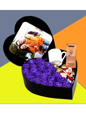 Giftstime Fotoğraflı New Kalp Kutu Çiçek Çikolata Buketi Kah Fincanı Türk Kahsi Sevgiliye Özel