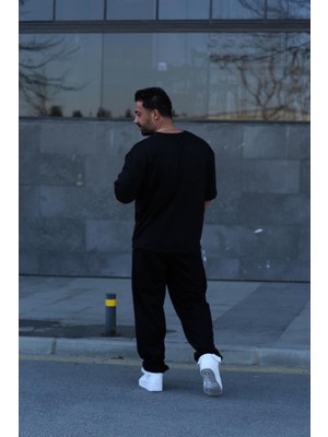 Yakamel Erkek T-Shirt Ve Pijama Altı Takım