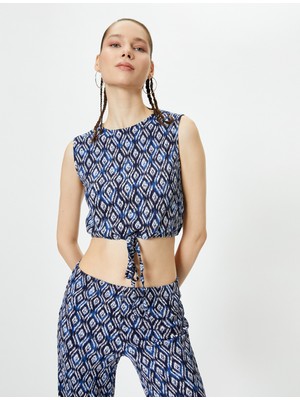 Koton Crop Kolsuz Üst Önden Bağlamalı Etnik Desenli