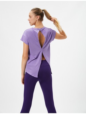 Koton Spor Tişört Slogan Baskılı Sırtı Pencere Detaylı Kısa Kollu