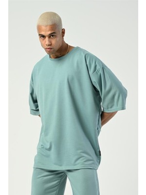 Yakamel Erkek Oversize Pamuklu T-Shirt