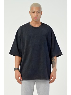 Yakamel Erkek Oversize Pamuklu T-Shirt