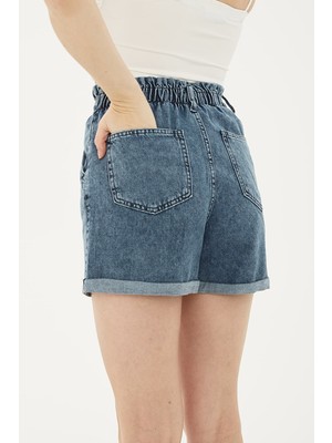 Fashion Friends Pamuklu Yüksek Bel Rahat Kesim Denim Short Bayan Short 24Y0584K1