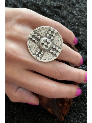 CAPO By Aytaç Yamaç Antik Şövalye Motifi Ayarlanabilir Eskitme Gümüş Kaplama Yüzük