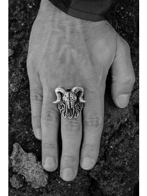 CAPO By Aytaç Yamaç Ters Haçlı Kurukafa Keçi Figürlü Rock Punk Motorcu Tarzı Eskitme Ayarlanabilir Yüzük