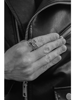 CAPO By Aytaç Yamaç Timsah Figürlü Parmağı Saran Eskitme Gümüş Kaplama Ayarlanabilir Yüzük