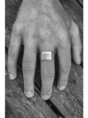 CAPO By Aytaç Yamaç Eskitme Tarzı Kare Mühür Ayarlanabilir Gümüş Kaplama Yüzük