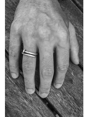 CAPO By Aytaç Yamaç Çivi Figürlü Ayarlanabilir Eskitme Gümüş Kaplama Yüzük A6