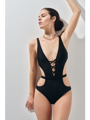 Too Salty Swimwear Kadın Mayokini 23S107ST Siyah Derin Dekolteli Düz Desenli Plaj Modası