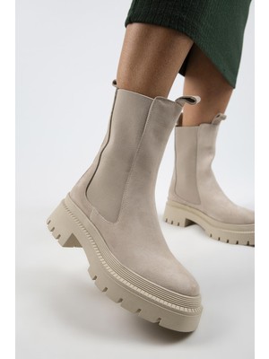 Manijero Agatha Kadın Hakiki Deri Çift Taraflı Lastikli Burnu Köşeli  Bej Süet Bot