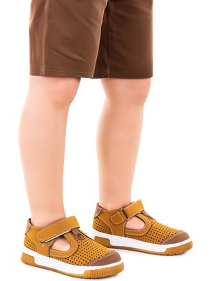 Kiko Kids Erkek Çocuk Ayakkabı Arz 2319 Taba Mikrofiber Malzemeden Düz Tabanlı Tasarım