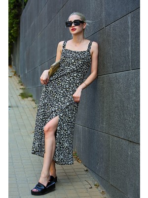 Madmext Siyah Desenli Yırtmaçlı Uzun Elbise MG1868