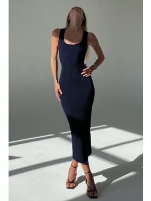 Madmext Lacivert Kare Yaka Uzun Yırtmaçlı Elbise MG1828