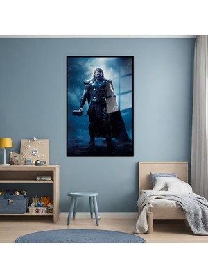 Gaagart Metal Çerçeveli Cam Tablo Film Karakteri Karşıdan Thor Görseli