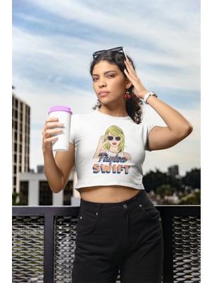 Fuddy Moda Güneş Gözlüklü Taylor Swift Baskılı Crop Top, Taylor Swift Baskılı Crop
