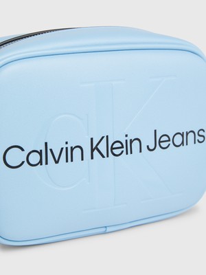 Calvin Klein Kadın Marka Logolu Ayarlanabilir Omuz Askılı  Şık Görünüşlü Gündelik Kullanıma Uygun Mavi Omuz Çantası K60K610275-CEZ