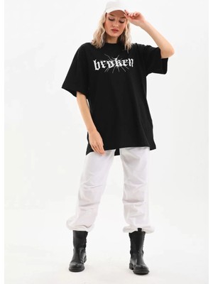 Tarz Yeri Baskılı Oversize T-Shirt Siyah