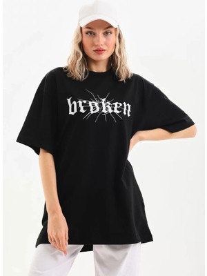 Tarz Yeri Baskılı Oversize T-Shirt Siyah