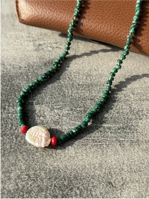 CAPO By Aytaç Yamaç Kirke Kolye Doğal Taş Yeşil Akik Mercan ve Barok Inci Kolye