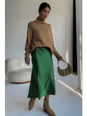 Madmext Mad Girls Yeşil Saten Etek MG1409