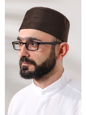 İhvan Kahverengi Petek Kareli Kadife Kalıp Namaz Takkesi Erkekler İçin Şık Sezonluk Aksesuar