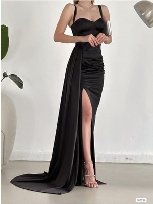 Woolnclyde Kadın Beyaz Kalp Yaka Omzu Açık Askılı Glop Yırtmaçlı Balık Uzun Maxi Boy Saten Kumaş Abiye Elbise