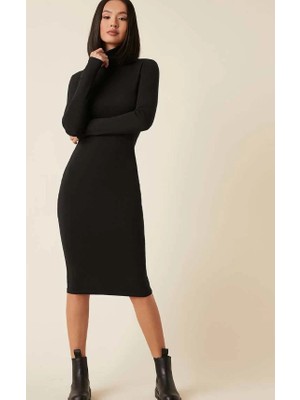 Moda Esintileri Kadın Uzun Kollu Balıkçı Yaka Viskon Midi Boy Elbise