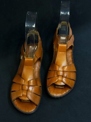 KAFKASLAR AYAKKABI   Deri Yumuşak Düz Taban Bayan Cırtlı Sandalet