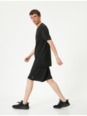 Koton Spor Şort Beli Bağcıklı Cep Detaylı Baskılı