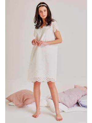 Kadın Brode Desenli Kısa Kol Ekru Gecelik 72108