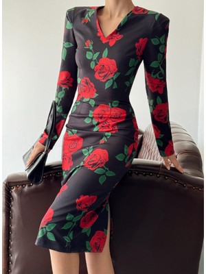 Kiki Locle Slim Kırmızı Güllü - Asil Duruş Neşeli Dar Kalıp Elbise