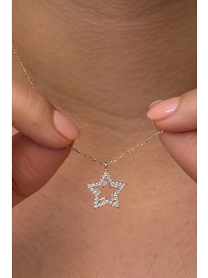 Nereze 925 Ayar Gümüş Rose Kaplama Baget Taşlı Yıldız Kolye