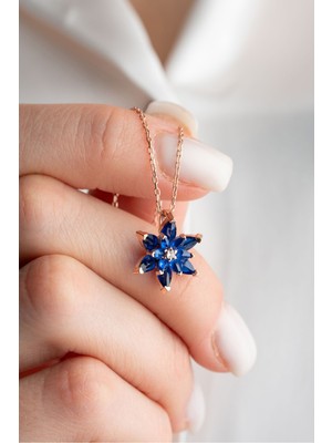 Nereze 925 Ayar Gümüş Rose Mavi Taşlı Lotus Çiçeği Kolye