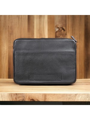 PLM Awe 14 Inç MacBook ve Pc Uyumlu Deri Kılıf Erc1 Siyah