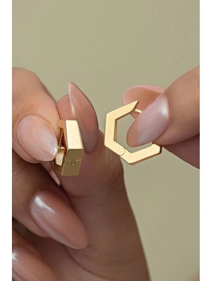 Nereze 925 Ayar Gümüş Gold Kaplama Taşsız Beşgen Küpe