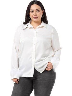 Disentis Modest Büyük Beden Kolu Tüy Detaylı Top Düğmeli Saten Beyaz Gömlek
