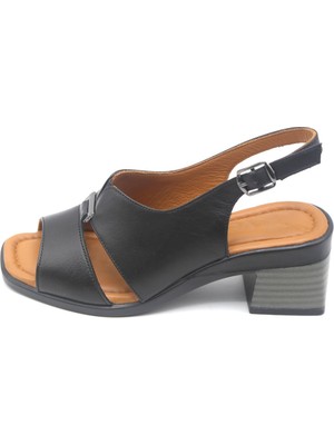 Venüs 2311510 Kadın Deri Topuklu Sandalet