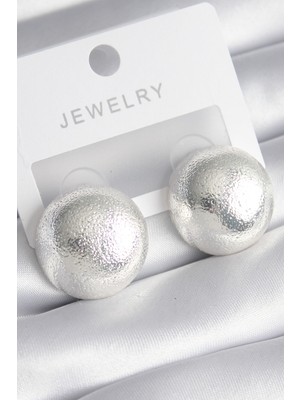 Callerrons Accessories  Pirinç Gümüş Renk Işleme Detay Top Model Kadın Küpe - EBJ240315W20646